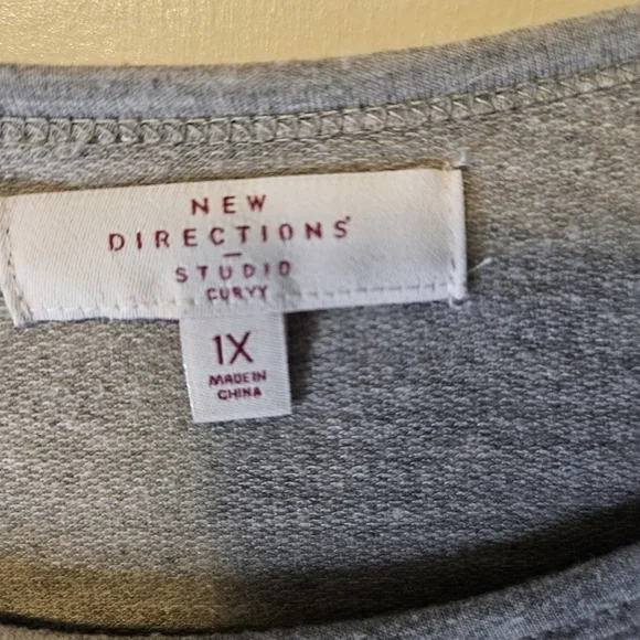 New Directions Women's Size 1X Long Sleeve Sweatshirt - Picture 4 of 8
